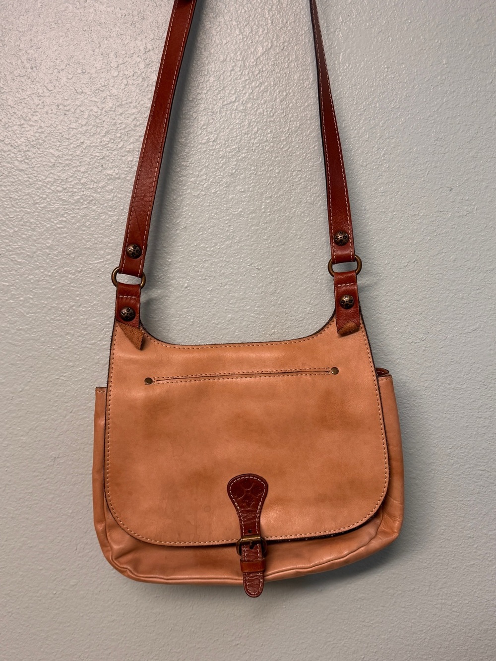 Vintage Patricia Nash Two-Tone Tan and Brown Leather Crossbody Bag